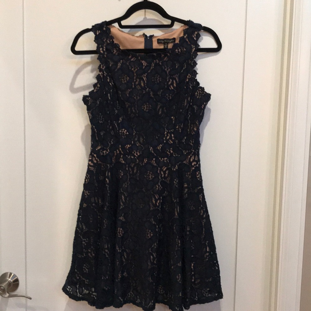 City Triangles Navy Sleeveless Lace Dress Girls 9